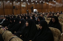  نشست صمیمی دکتر صادقی استاندار زنجان با کارکنان استانداری و فرمانداری زنجان