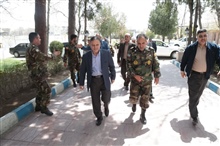 دیدار استاندار زنجان و جمعی از مدیران با فرمانده ارشد نظامی اجا در استان زنجان و فرماندهان تیپ ۲۱۶ زرهی، به مناسبت روز ارتش جمهوری اسلامی ایران 