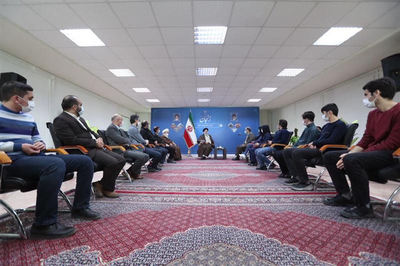اقتصاد دیجیتال می تواند در استان زنجان فعال شود/ اگر اراده کنیم از مشکلات عبور خواهیم کرد