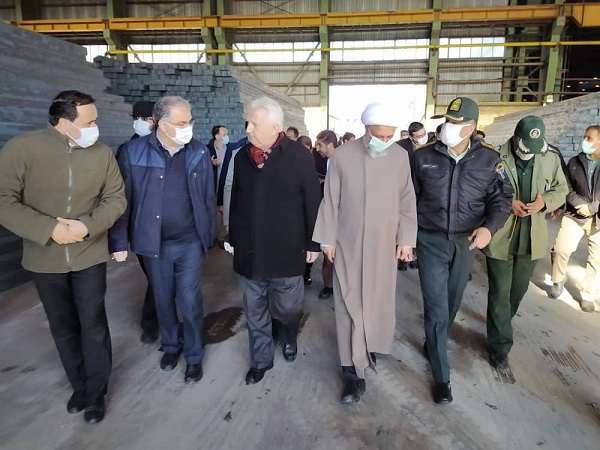 بازدید دکتر افشارچی استاندار زنجان از واحد تولید فولاد کاران افق ابهر