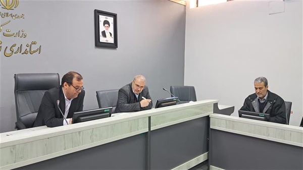نشست سه جانبه بررسی لایحه بودجه و اعتبارات استان
