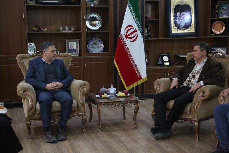 دیدار و جلسه کاری دکتر محمد اولیا مدیرعامل شرکت مهندسی و ساخت مپنا (مدیریت پروژه های نیروگاهی ایران) با دکتر سید محسن صادقی استاندار زنجان.