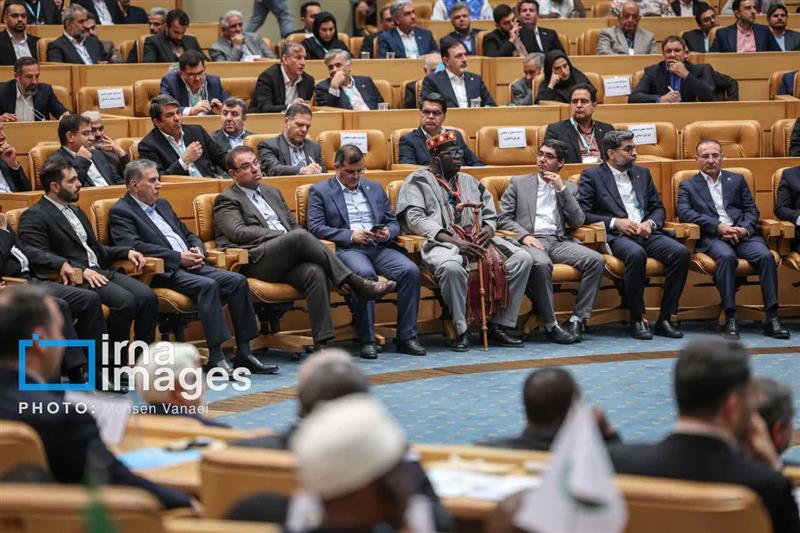 حضور استاندار زنجان به اتفاق معاونین خود در اجلاس ایران و آفریقا/ گامی بزرگ برای توسعه اقتصادی در استان