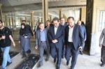 آیین غبار روبی از مزار شهدا با حضور مهندس سید محمد اتابک وزیر صنعت ، معدن و تجارت و دکتر سید محسن صادقی استاندار زنجان