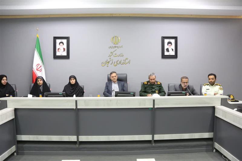 شهدا چراغ راه ملت‌اند و خدمت به خانواده آنان وظیفه‌ای انسانی و انقلابی است