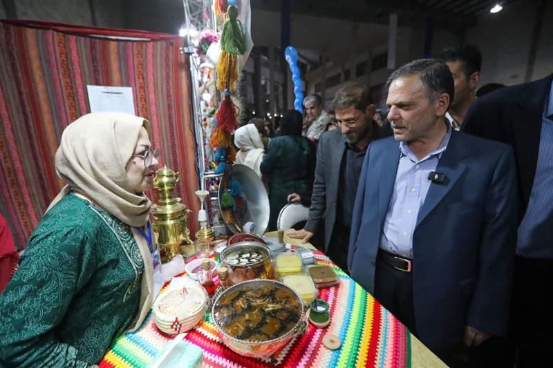 حضور استاندار زنجان در اختتامیه جشنواره آش و نمایشگاه صنایع دستی
