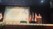 جامعه امروز به شادی اندیشمندانه و هنرمندانه نیاز دارد.