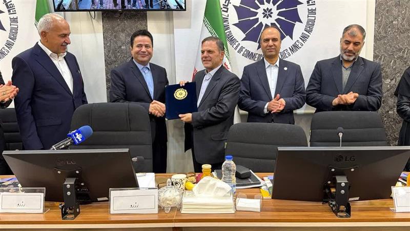 تقدیر از استاندار زنجان به‌دلیل حمایت مؤثر از گفت‌وگوی دولت و بخش خصوصی