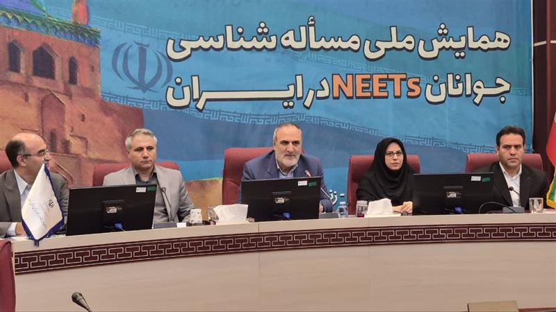 استان زنجان دبیرخانه دائمی «جوانان نیت» در کشور شد / تأکید معاون سیاسی، امنیتی و اجتماعی استانداری بر ضرورت مدیریت پدیده نوظهور NEETs