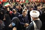 حضور استاندار زنجان در اجتماع مردمی در میدان انقلاب زنجان‌
