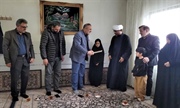 تکریم و دیدار مسئولان زنجان با خانواده شهدای حادثه حسینیه اعظم