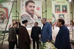 حجت‌الاسلام و المسلمین سید علاء بوشهری نماینده دفتر آیت الله العظمی سیستانی، در غبارروبی گلزار شهدای زنجان، به یادگاران حماسه و ایثار ادای احترام نمود.