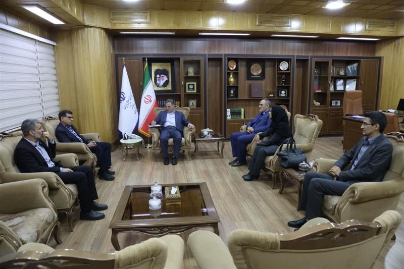دانشگاه علوم پزشکی و اورژانس در جنگ ۴۰ روزه فراتر از انتظار ظاهر شدند / تأکید بر احداث مرکز جدید اهدای خون