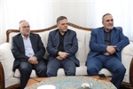 استاندار زنجان در دیدار با مادر شهید جواد بیات، یاد و خاطره شهدای انقلاب اسلامی را گرامی داشت