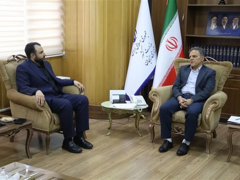 تاکید استاندار زنجان بر ضرورت تعامل نزدیک‌تر بین شبکه بانکی و بخش تولید