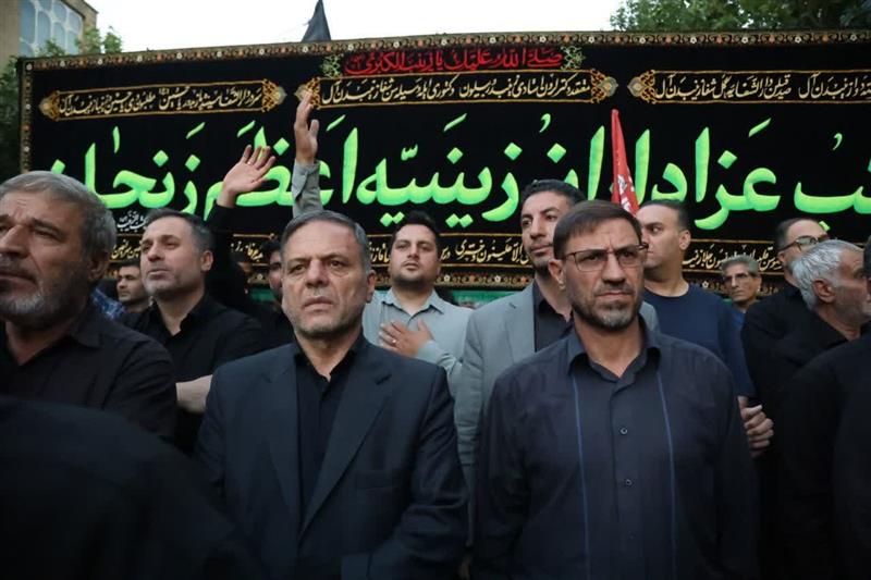 حضور استاندار زنجان در دسته عزاداری زینبیه اعظم
