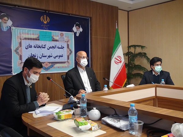 وجود یک کتابخانه سیار برای مرکز استان به هیچ وجه قابل قبول نیست
