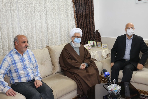 "جانبازان عزیز ارزنده‌ترین یادگاران دوران دفاع مقدس هستند" مقام معظم رهبری(مدظله العالی)
