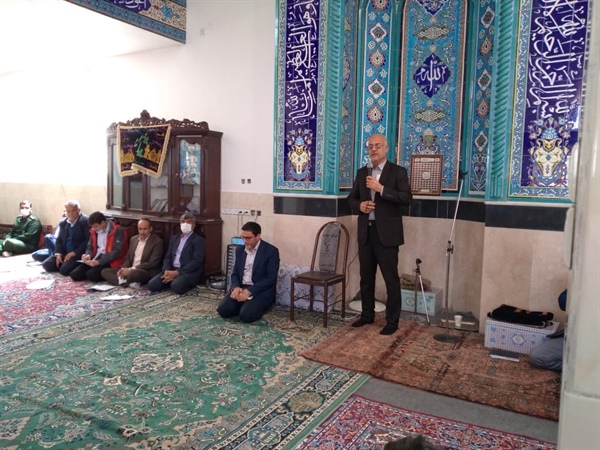 مدیران به صورت میدانی با حضور در بخشهای مختلف شهرستان از نزدیک در جریان مسائل و مشکلات مردم قرار می گیرند