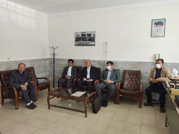 دیدار و گفتگوی صمیمانه فرماندار زنجان با معلمین عزیز ناحیه یک زنجان