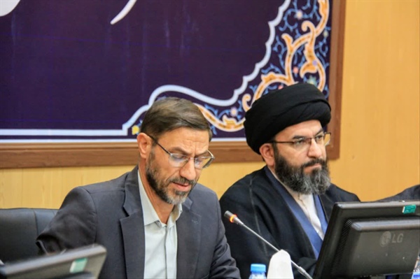 تأکید فرماندار زنجان بر ضرورت اقدام عملی در کارگروه فرهنگی، اجتماعی، سلامت، زنان، خانواده و جوانی جمعیت