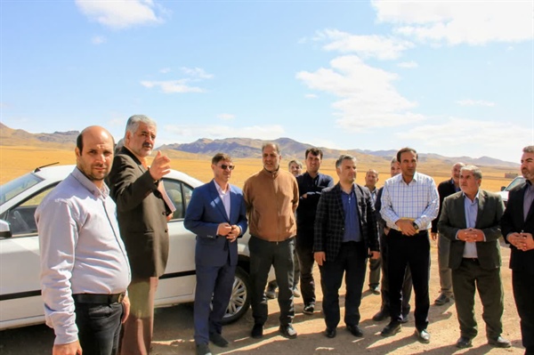 بازدید فرماندار زنجان از روستای پالتلو؛ تمرکز بر استماع مشکلات روستاییان