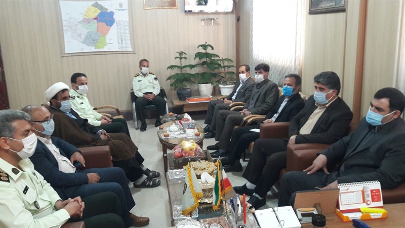 دیدار فرماندار خدابنده با فرماندهی انتظامی شهرستان به مناسب هفته نیروی انتظامی