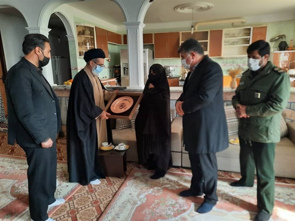 دیدار با خانواده شهید قاسملو مهر