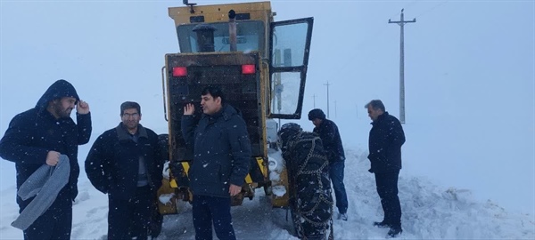 بازدید آقای مهندس تاراسی فرماندار شهرستان خدابنده از مسیرهای  مواصلاتی روستاها