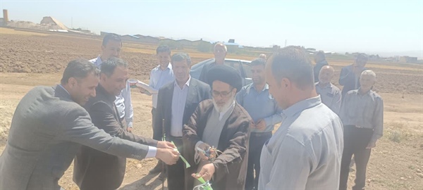 افتتاح کانال بتنی انتقال آب روستای حصار با اعتبار ۲۲ میلیارد ریال در هفته دولت
