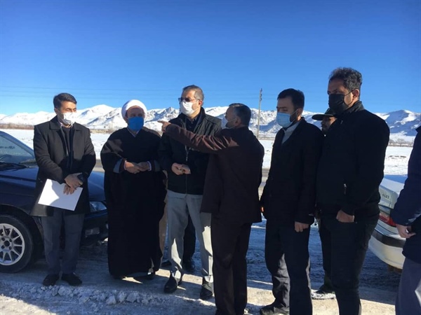 بازدید شهامی معاون توسعه مدیریت و منابع استانداری زنجان از طرح پیشنهادی احداث بلوار و میدان در تقاطع دانشگاه علمی کاربردی صایین قلعه