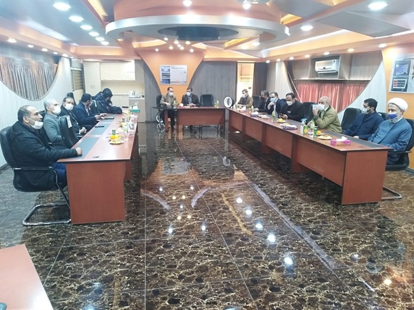 بازدید دکتر شجاعی نماینده شهرستان های ابهر ،خرمدره و سلطانیه در مجلس شورای اسلامی و مهندس رفیعی معاون برنامه ریزی فرمانداری و روسای صنعت و معدن و اداره کار شهرستان ابهراز شرکت رسا لوله پاسارگاد