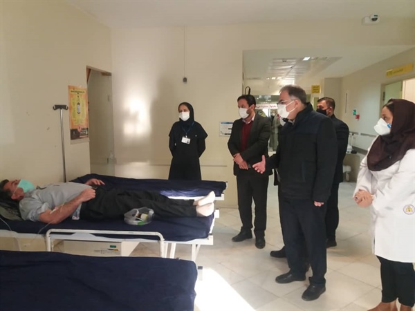 بازدید سرزده دکتر افشارچی استاندار زنجان به همراه‌ مهندس ذوالقدر فرماندار شهرستان ابهر از بخش بیماران کرونایی بیمارستان الغدیر شهرستان ابهر