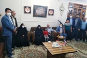 دیدار با خانواده شهیدان علیرضا و محمد نوروزیان با حضور ذوالقدر...