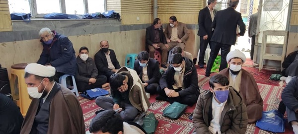 حضور فرماندار شهرستان ابهر ذوالقدر در نمازجمعه ۱۲ فروردین ماه شهرستان ابهر
