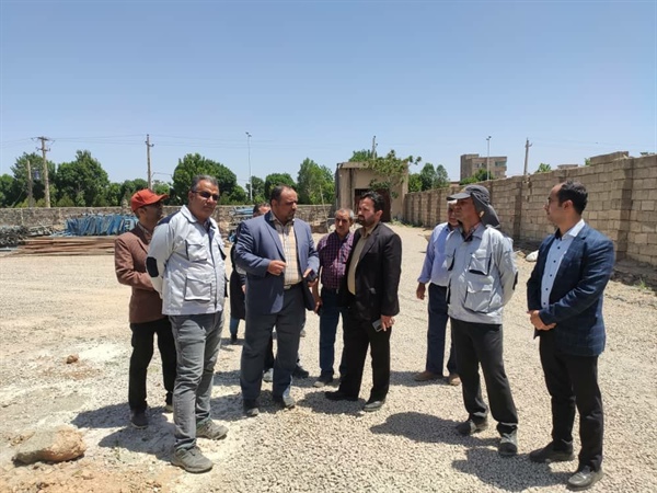 بازدید میدانی فرماندار شهرستان ابهر از پروژه ۲۸۲ واحدی احداث مسکن ملی