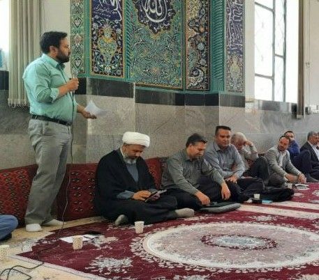 حضورحجت الاسلام شجاعی نماینده مردم شهرستانهای ابهر، خرمدره و سلطانیه در مجلس شورای اسلامی و ذوالقدر فرماندار شهرستان ابهر در روستای کوه زین به منظور بررسی و رفع مشکلات