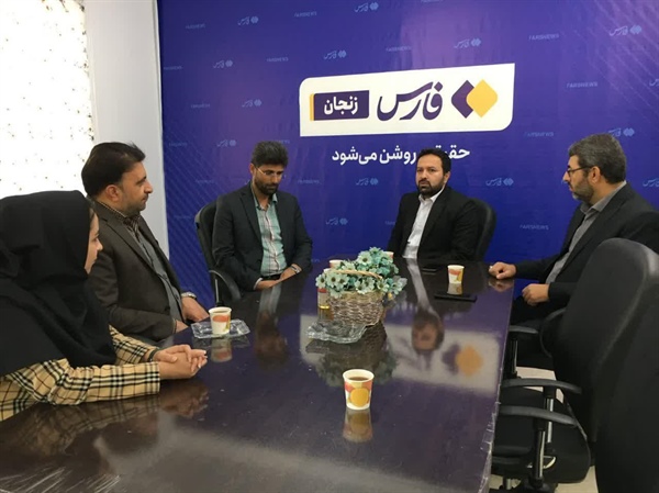 حضور فرماندار شهرستان ابهر در دفتر خبرگزاری فارس استان زنجان