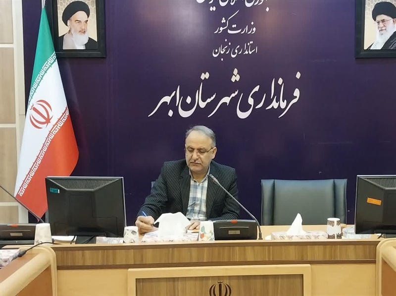 برگزاری جلسه شورای آموزش و پرورش شهرستان ابهر به ریاست جزونقی سرپرست فرمانداری شهرستان ابهر، مرادی مدیر آموزش و پرورش و سایر اعضای حقیقی و حقوقی