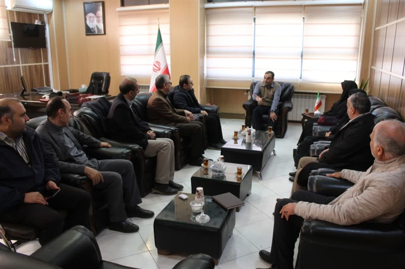 دیدار امیری رئیس شبکه بهداشت و درمان شهرستان، طاهری رئیس بیمارستان امدادی،محمدی رئیس دانشکده پرستاری و برخی همکاران با خلجی سرپرست فرماندار شهرستان ابهر درخصوص بررسی مسائل و مشکلات در حوزه بهداشت