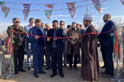 افتتاح گلخانه هیدروپونیک توت فرنگی آقای صالحی درروستای قروه با...