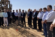 آیین کلنگ زنی پروژه حفر چاه آب شرب روستای توده بین با حضور رفیعی...
