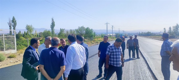 بازدید میدانی مهندس سعید خلجی فرماندار شهرستان ابهر از روند تعریض جاده ابهر به قیدار