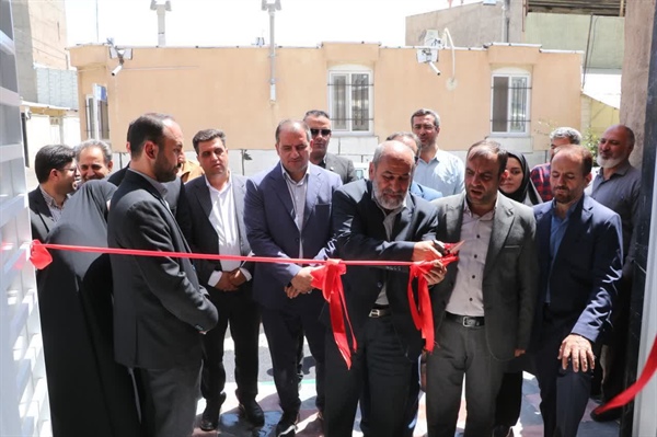 آئین بهره برداری از پروژه  فرهنگسرای شناط در دوطبقه اداری و تجاری با  حضور مهندس خلجی فرماندار شهرستان و جمعی از معتمدین و مسئولین ادارات شهرستان ،همزمان با گرامیداشت هفته دولت