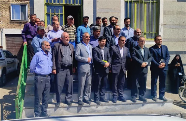 دهگردشی نماینده مردم شهرستانهای ابهر،خرمدره و سلطانیه در مجلس شورای اسلامی بهمراه فرماندار و مسئولین این شهرستان در روستای مهستان