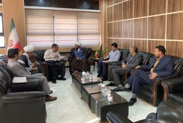 دیدار رئیس و اعضای کانون مداحان شهرستان با مهندس سعید خلجی فرماندار شهرستان ابهر