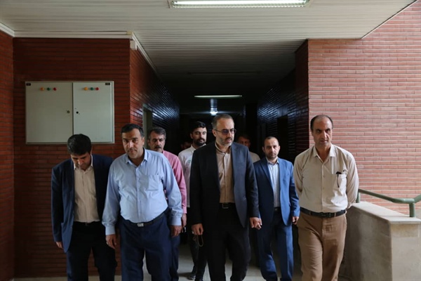 بازدید دکتر رفیعی، معاون محترم سیاسی، امنیتی و اجتماعی استانداری از محل برگزاری آزمونهای سراسری کنکور