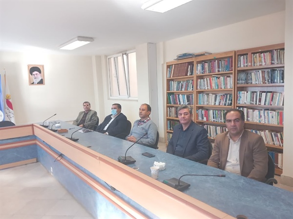 برگزاری دوره آموزشی آشنایی با قوانین و مقررات شوراها و شهرداریها