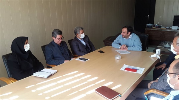 برگزاری دومین نشست و هم اندیشی همکاران دفتر امور شهری و شوراها بامهندس خلجی مدیر کل دفتر