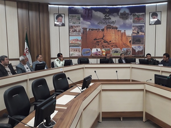برگزاری همایش پیاده روی روز جمعه در شهر ماهنشان